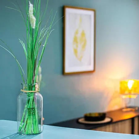 Apartment La Feuille Doree, Au Calme, Parking Gratuit